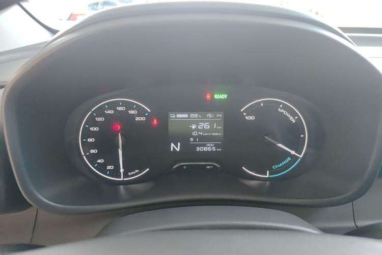 Used Wuling Hongguang New Energy 2024 All-Electric Model 300KM Standard Version Instrument Cluster