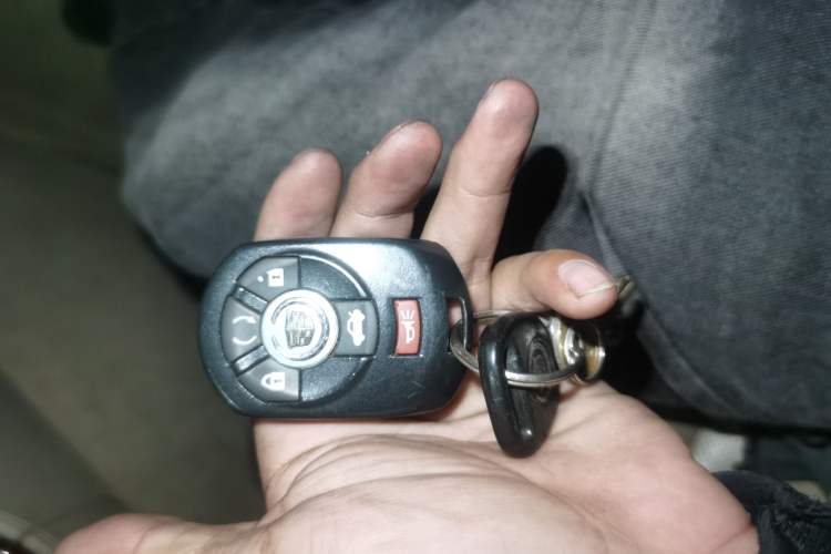 Used Cadillac SLS Seville 2007 2.8 Elite Edition Vehicle Key