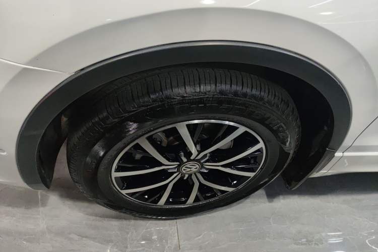 Used Volkswagen Tiguan L New Energy 2019 430 PHEV Hybrid Flagship Model Exterior 4