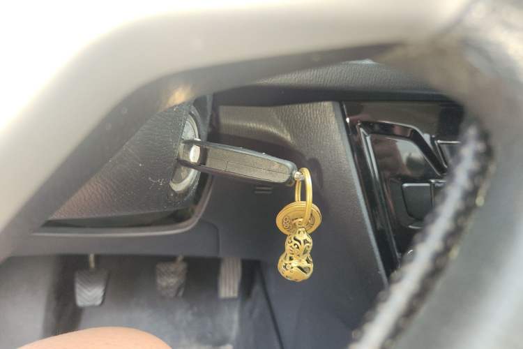 Used CHANGAN Alsvin V7 2015 1.6L Manual Joyful Edition China IV Vehicle Key