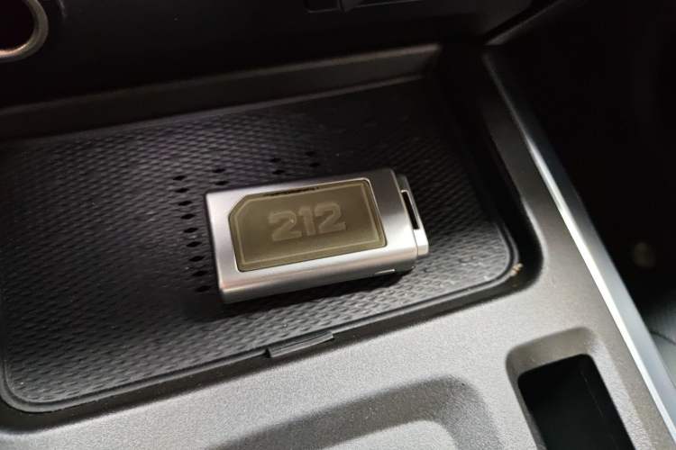 Used 212 T01 2024 2.0T Mechanic Vehicle Key