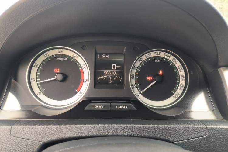 Used Skoda Rapid 2018 1.6L Manual Comfort Edition
