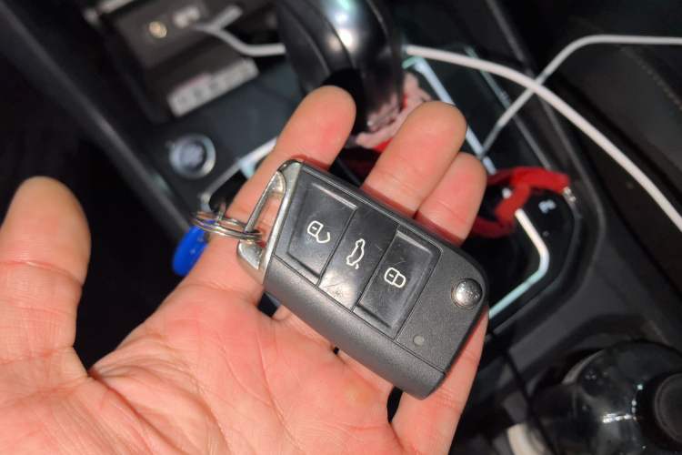 Used Volkswagen Golf Sportsvan 2018 230TSI Automatic Luxury Model
