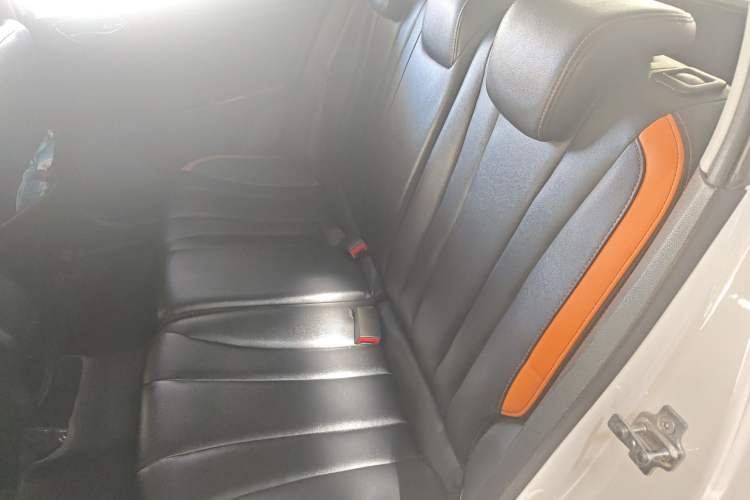 Used Baojun 310 2016 1.2L Manual Luxury Model
