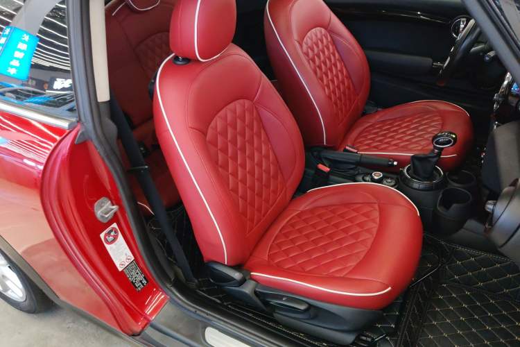 Used MINI 2014 1.5T COOPER Fun