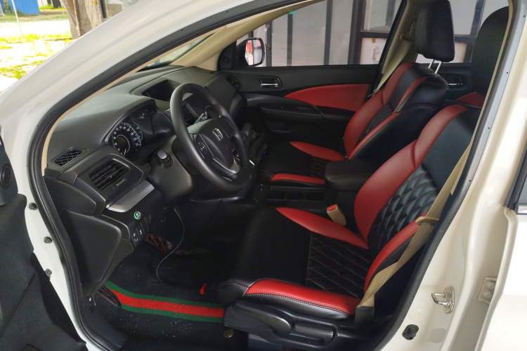 Used Honda CR-V 2016 2.0L Two-Wheel Drive Classic Edition Left Front Seat