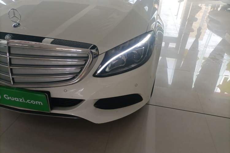Used Mercedes-Benz C-Class 2015 C 200 L