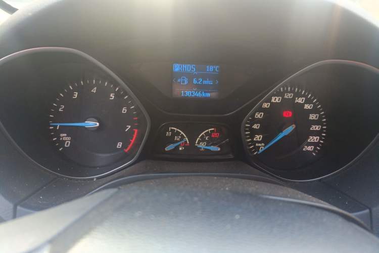 Used Ford Focus 2012 Sedan 1.6L Automatic Fashion Edition
