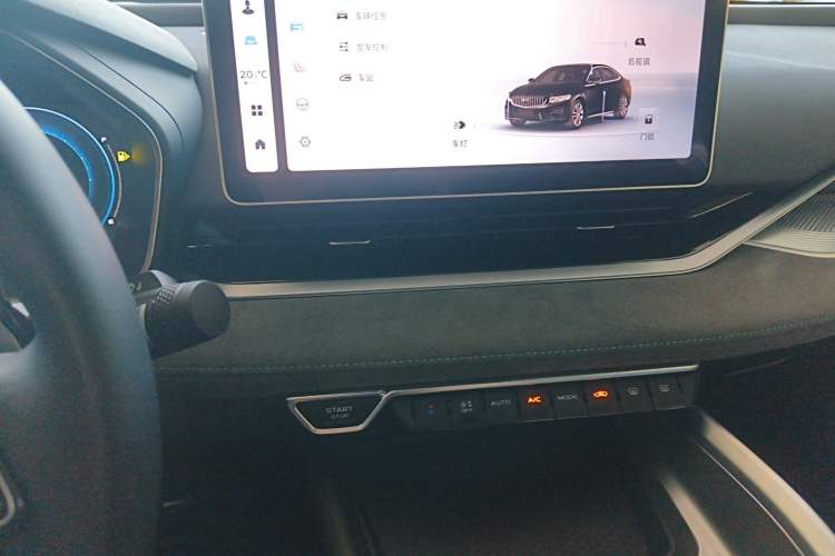 Used Geely Auto Preface 2023 2.0TD "Only This Verdant Green" Edition