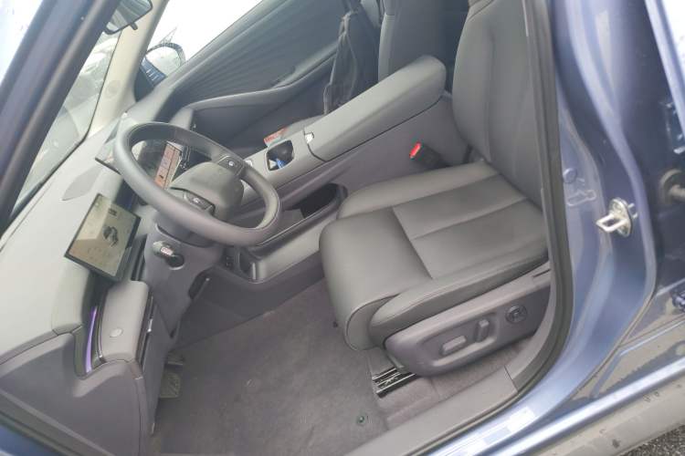 Used Nissan N6 2026 Model 180 Max Left Front Seat