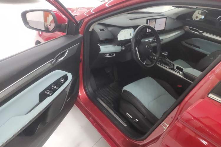 Used Geely Auto Emgrand L 2022 1.4T CVT Ultimate Model
