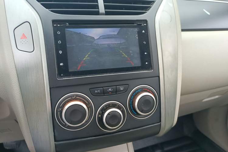 Used Venucia D50 2015 1.6L Manual Fashion Edition