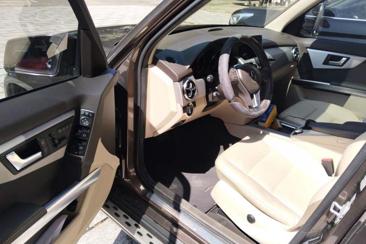 Used Mercedes-Benz GLK-Class 2013 Facelift GLK 300 4MATIC Fashion Edition
