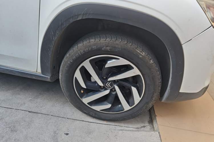 Used Citroen C3-XR 2015 1.6L Automatic Pioneer Model Right Front Wheel Hub