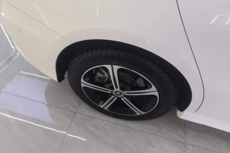 Used Mercedes-Benz A-Class 2022 Revised Version A 200 L Sport Sedan Fashionable Style