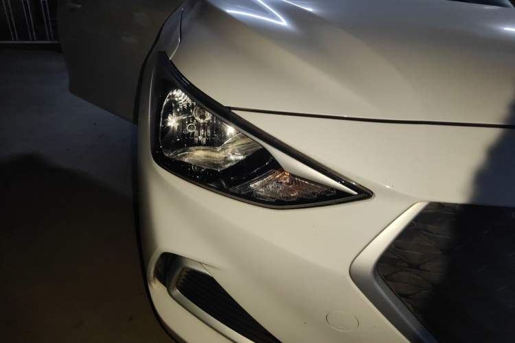 Used Hyundai Celesta 2020 1.6L Automatic GL Enjoyable Edition