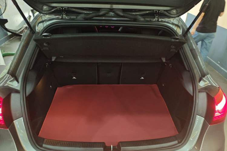 Used Mercedes-Benz A AMG 2024 Facelift AMG A 35 4MATIC Trunk