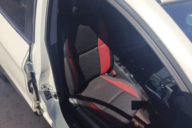 Used Nissan Qashqai 2017 2.0L CVT Smart Enjoyment Version China VI Standard