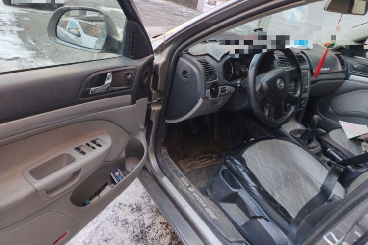 Used Skoda Octavia 2014 1.6L Manual Yijie Edition