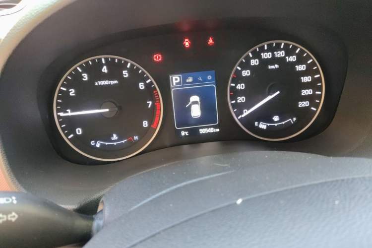 Used Hyundai ix25 2015 2.0L Automatic 4x4 Deluxe DLX