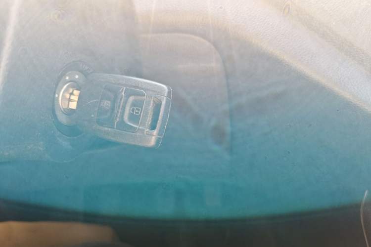 Used Wuling Hongguang V 2022 1.5L Jingqu Version Hydraulic Power Steering LAR
