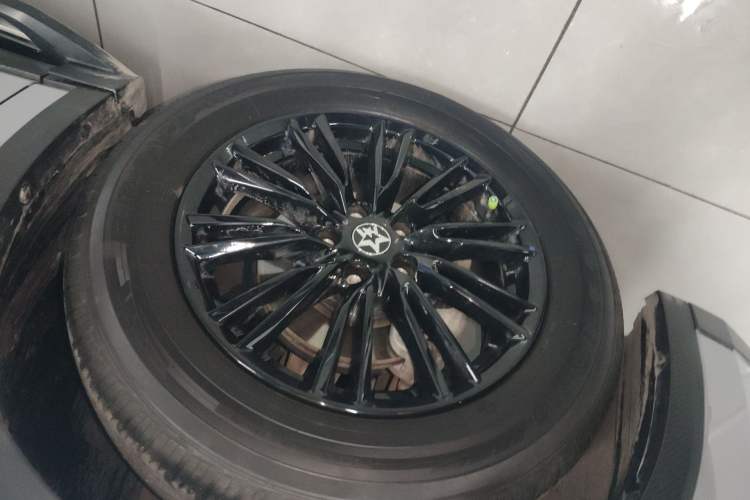 Used Venucia V 2021 260T Idol Edition
