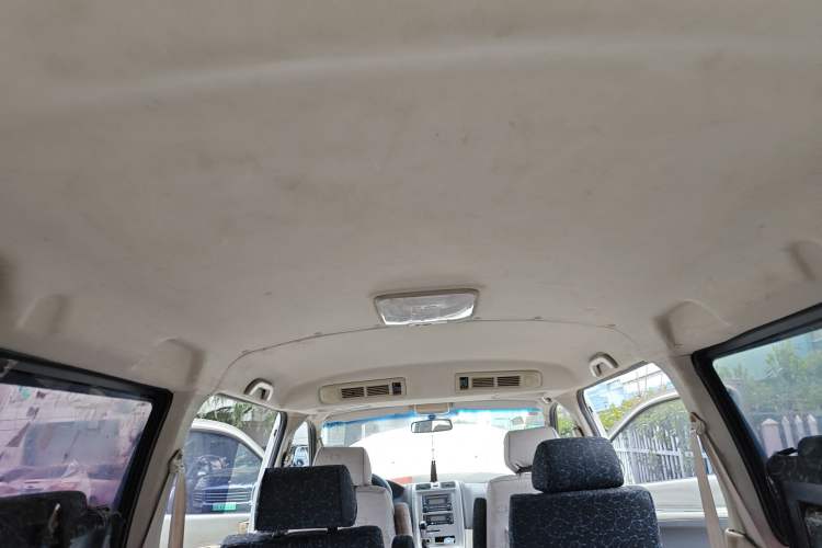 Used Jinbei Grace 2015 2.0L Classic Edition Standard Model Long Wheelbase 7/9 Seats
