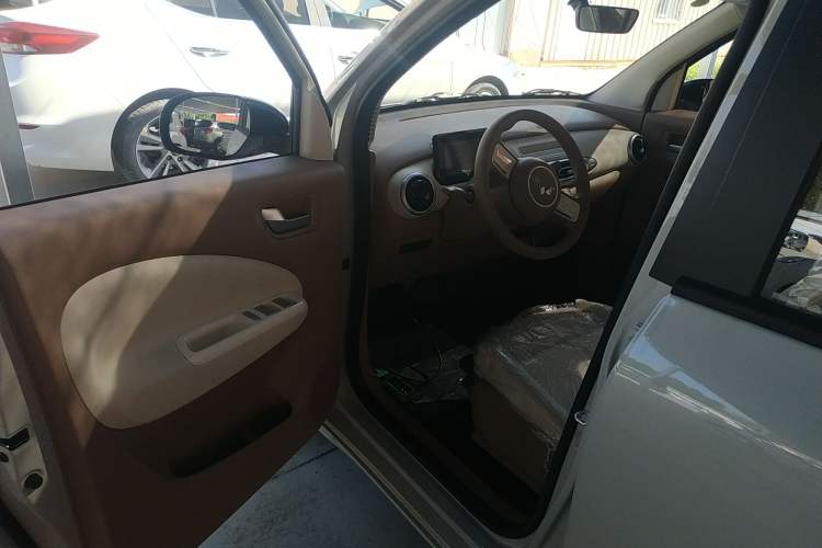 Used Wuling Hongguang MINIEV 2025 Four-Door Version Advanced Edition