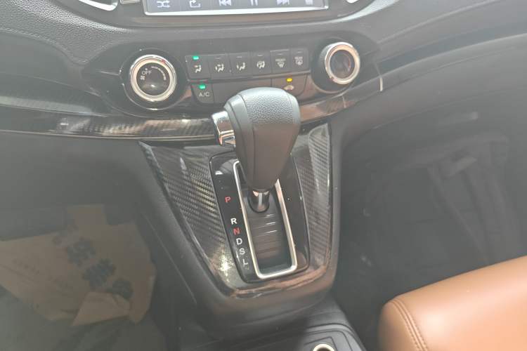 Used Honda CR-V 2016 2.0L two-wheel drive Urban Edition