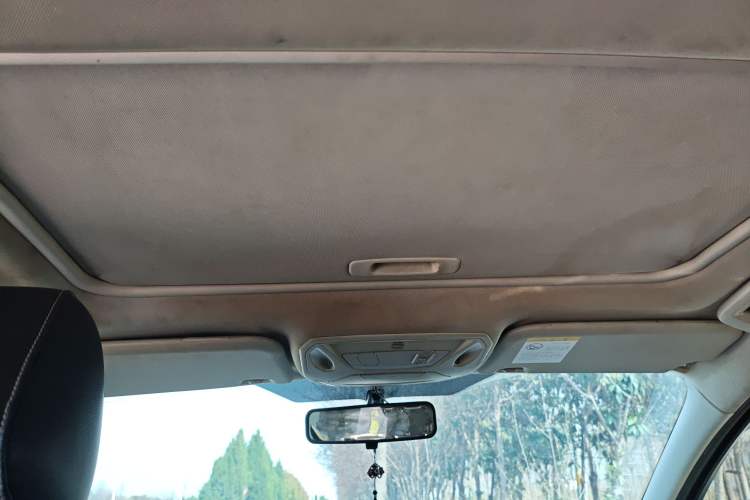 Used Ford Focus 2012 Sedan 1.6L Automatic Fashion Edition
