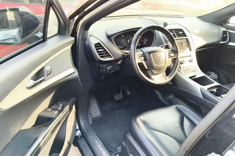 Used Lincoln Nautilus 2019 2.0T Two-Wheel Drive Zunyue Version China VI Standard
