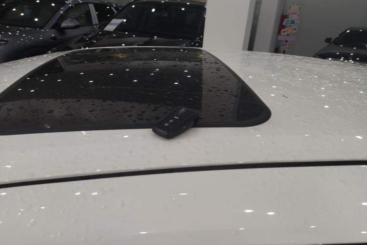 Used Toyota Levin 2023 185T CVT Luxury Edition