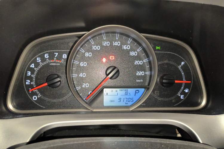 Used Toyota RAV4 2016 2.0L CVT Two-Wheel Drive Fashion Edition China V Standard
