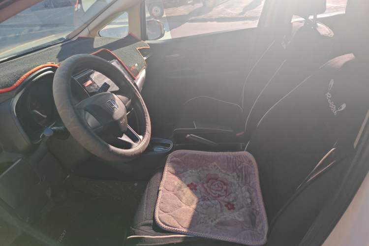 Used Honda Fit 2014 1.5L LX CVT Comfort Model