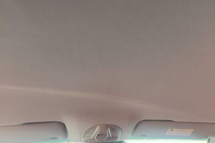 Used Baojun RC-6 2019 1.5T CVT Elite Version with 24-Hour Online Service