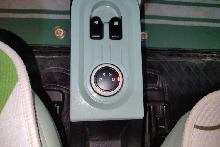 Used Wuling Hongguang MINIEV 2021 Macaron Fashion Model Lithium Iron Phosphate