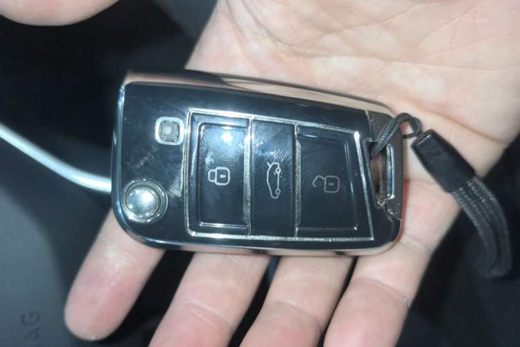 Used Volkswagen Bora 2025 300TSI DSG Prestige Edition