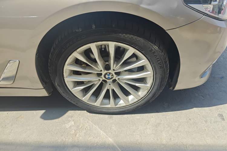 Used BMW 5 Series New Energy 2019 Updated Version 530Le Luxury Package
