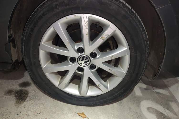 Used Volkswagen Sagitar 2012 1.6L Automatic Comfort Edition
