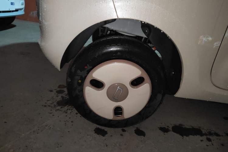 Used Bestune Pony 2026 222km Colorful Horse