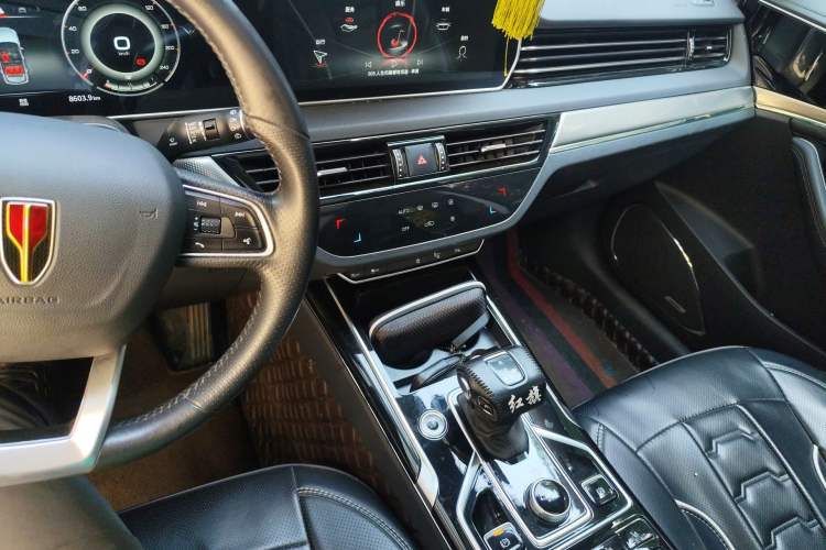 Used Hongqi HS5 2022 Facelifted Version 2.0T Smart Connect Flagship All-Wheel-Drive Edition