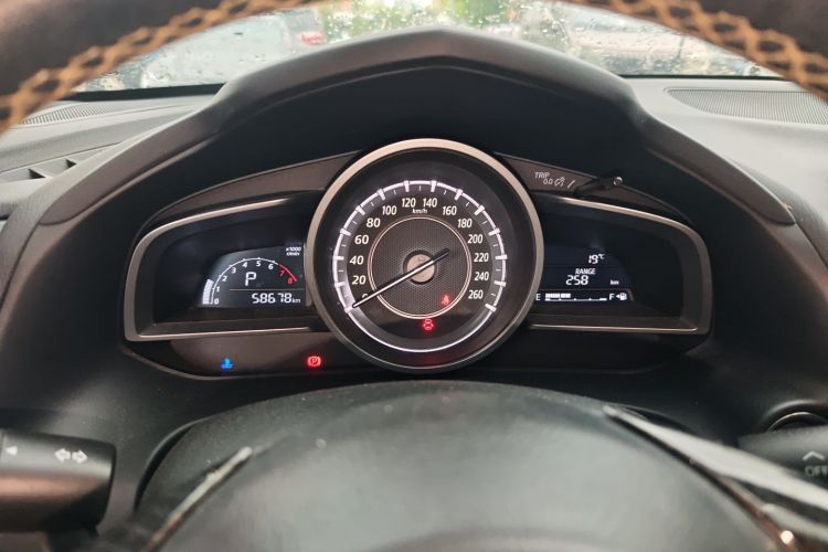 Used Mazda CX-4 2016 2.0L Automatic 2WD Blue Sky Dynamic Edition
