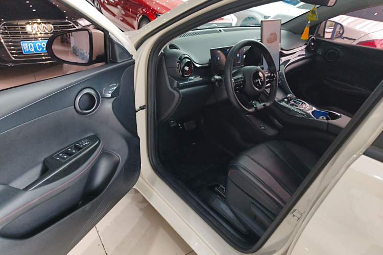 Used BYD e2 2023 Luxury Model Driver Seat