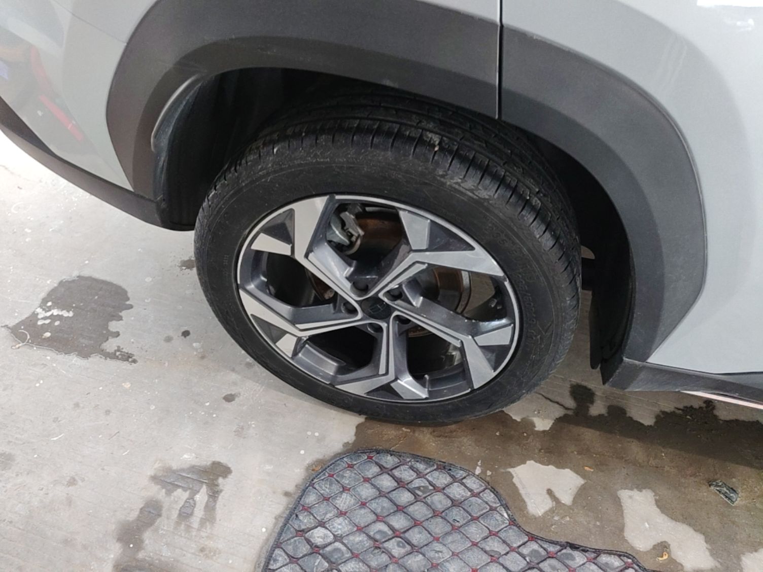 Geely Auto FX11 2023 1.5TD DCT Prestige Edition — снимка 11