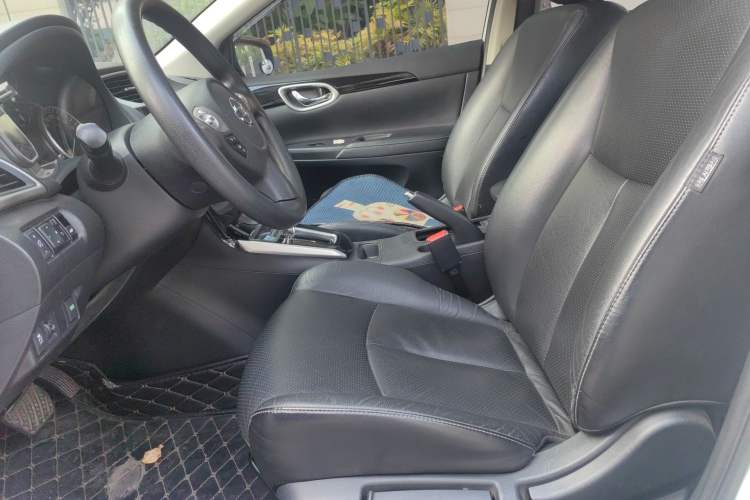 Used Nissan Sylphy 2016 Classic 1.6 XL Automatic Luxury Edition Left Front Seat