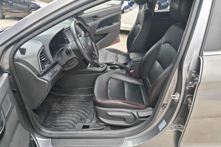 Used Hyundai Elantra (6th Generation / Lingdong) 2018 1.4T Dual-Clutch Xuan Dong · Dynamic Edition