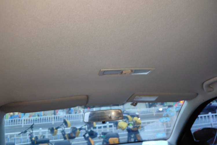 Used Volkswagen Lavida 2015 1.6L Automatic Fashion Edition
