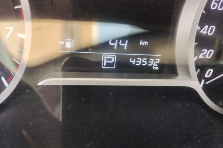 Used Nissan Lannia 2019 1.6L CVT Smart Connect Smart Cool Version China V Standard
