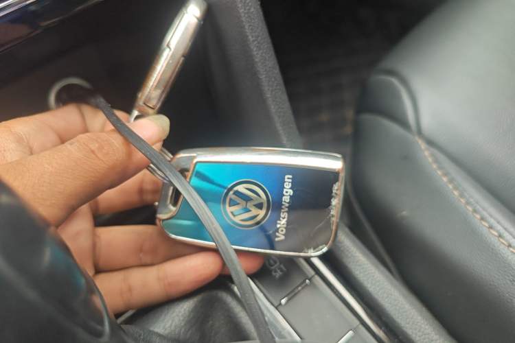 Used Volkswagen Tharu 2021 280TSI Two-Wheel-Drive Luxury Edition Vehicle Key