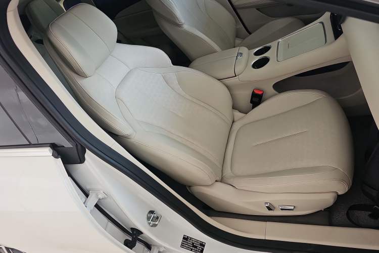 Used FORTHING Xinghai S7 2024 650 Supreme Edition
